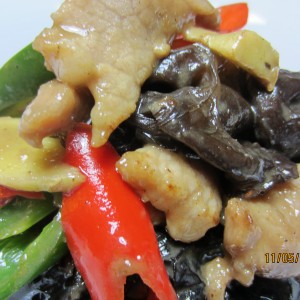 Stir-fry Pork Slice with Black Fungus